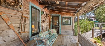 Wabi Sabi - Amazing "Old Florida" Cozy Cottage Gem