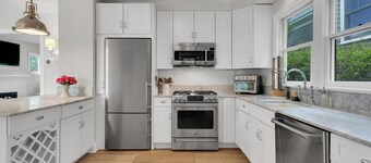 4BR Rumson Cottage with Back Porch Water Views, Steps to Beach & Town