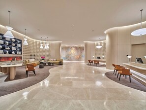 Reception - The Reserve Hotel Luoyang, Curio Collection By Hilton (Luoyang)