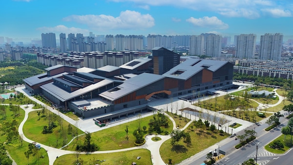 The Reserve Hotel Luoyang, Curio Collection By Hilton - Luoyang