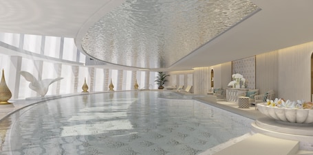 Piscina interna, piscina externa