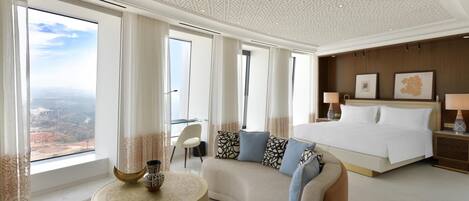 디럭스룸, 킹사이즈침대 1개, 장애인 지원 | 거실 공간 | 벽난로