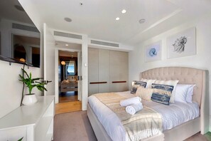 2 makuuhuonetta, silitysrauta/-lauta, Wi-Fi, vuodevaatteet