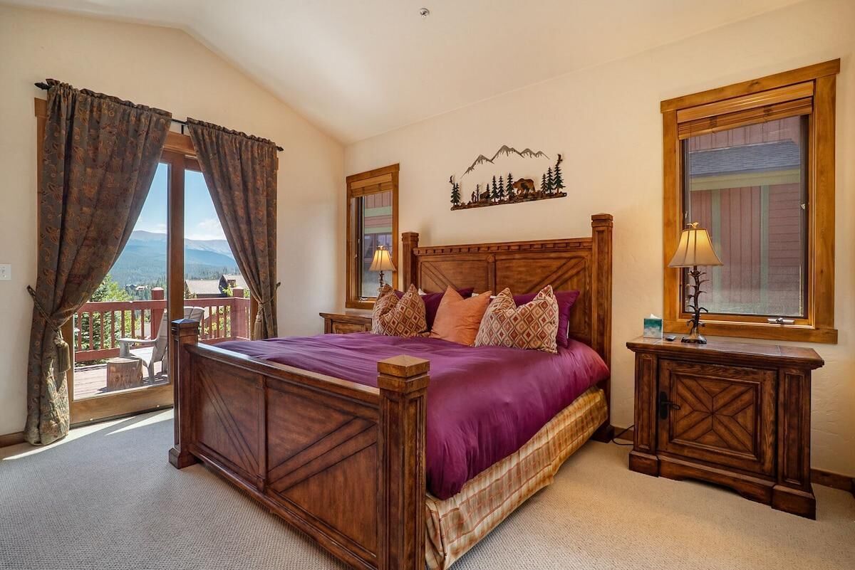 4 bedrooms, Internet, bed sheets