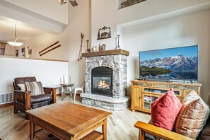 TV connectée, cheminée