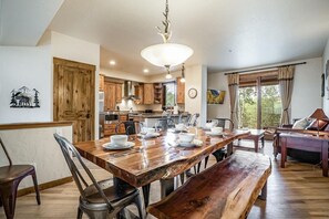Dining - Bear Trail Villa - Winter Park CO (Winter Park)