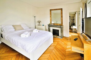 1 chambre, fer et planche à repasser, Wi-Fi, draps fournis
