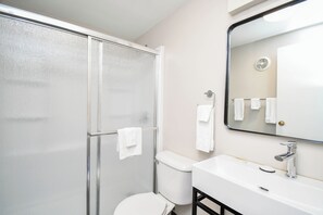 Doppelzimmer | Badezimmer