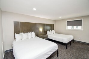 Double Room | Desk, free WiFi