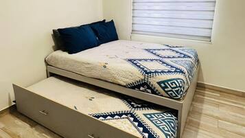 Maison, 3 chambres, accessible aux personnes à mobilité réduite, piscine privée | 3 chambres