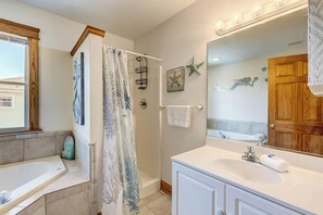 Shower, towels - We Are Beachin | 580 ft to the beach | Private Pool, Hot Tub, Dog Friendly, and Community Pool (Corolla)