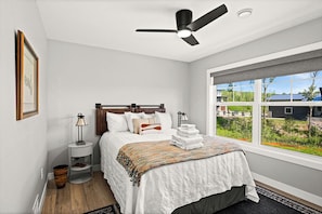 2 chambres, fer et planche à repasser, Wi-Fi gratuit, draps fournis