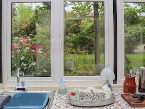 Interior - Pink Granite Garden of Ireland (Ballybeg)