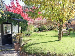 Property grounds - Pink Granite Garden of Ireland (Ballybeg)
