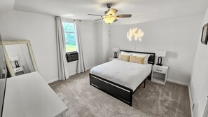 3 chambres, fer et planche à repasser, accès au Wi-Fi (inclus)