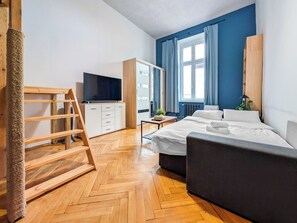 1 bedroom, iron/ironing board, WiFi