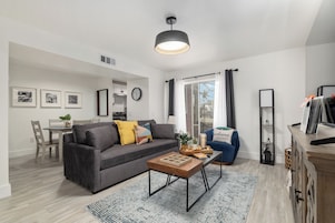 Televisión de pantalla plana, Netflix, Hulu, servicios de streaming