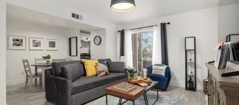 Cozy UF Condo Near Shands UF on Archer