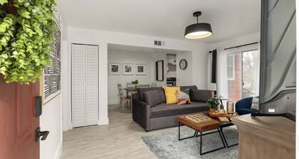 Cozy UF Condo Near Shands UF on Archer