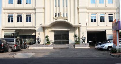 Hotel Astoria Lampung