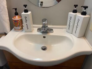 Hair dryer, towels, toilet paper