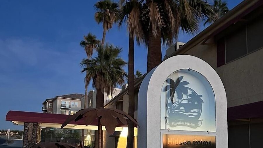 Hidden Palms Resort Condos