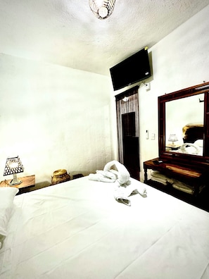 Desk, laptop workspace, iron/ironing board, free WiFi
