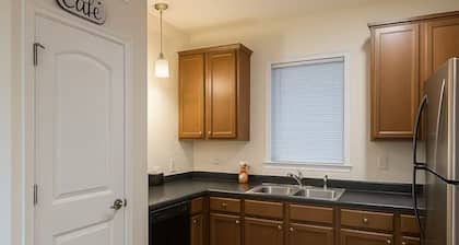 Tranquil 2-bedroom house located in Beaumont.