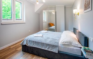 2 chambres, fer et planche à repasser, Wi-Fi gratuit