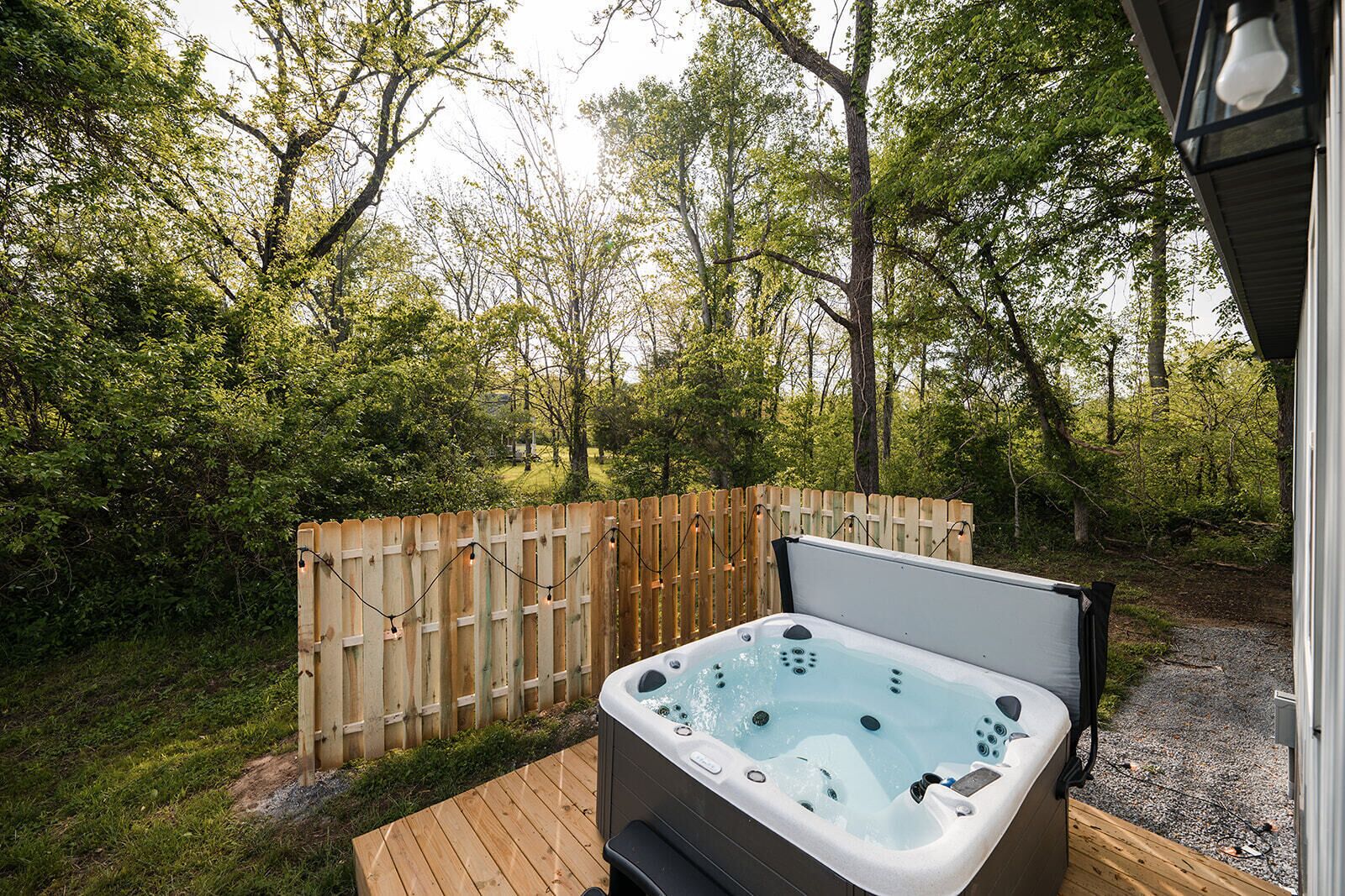 Bañera de hidromasaje exterior