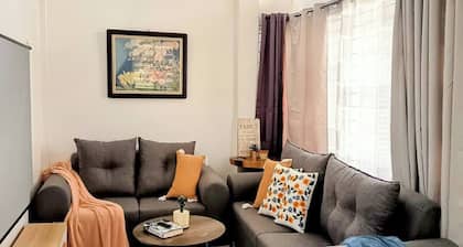 150mÂČ Entire Home with Theater Foosball Karaoke BBQ