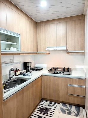 Microwave, oven, stovetop