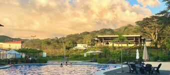 Family condo with resort-style pools, close to beaches, nature and adventure.