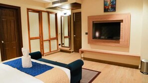 Room - The Meriton (New Delhi)