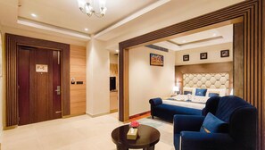 Room - The Meriton (New Delhi)