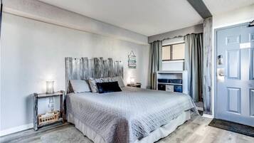 1 Schlafzimmer, BĂŒgeleisen/BĂŒgelbrett, kostenloses WLAN, BettwĂ€sche