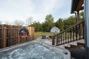 Bain à remous extérieur