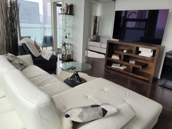 Classic Duplex | Free WiFi, bed sheets
