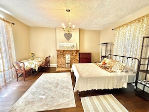 House (4 Bedrooms) | Floor plan