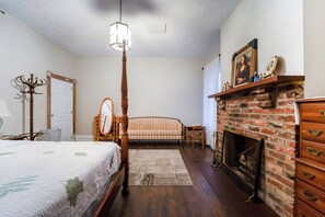 House (4 Bedrooms) | Floor plan