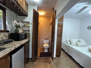 1 Schlafzimmer, Zimmersafe, Bügeleisen/Bügelbrett, kostenloses WLAN