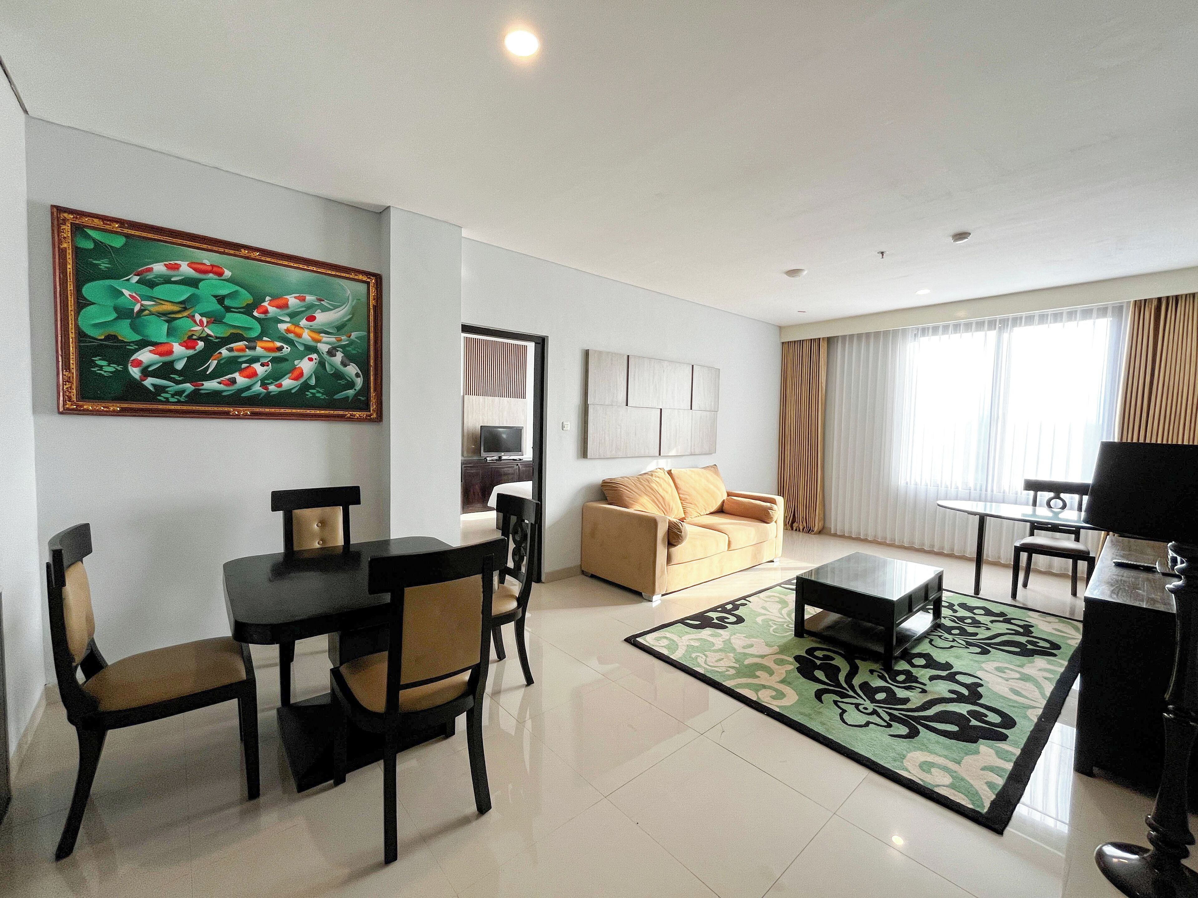 Suite | Living room