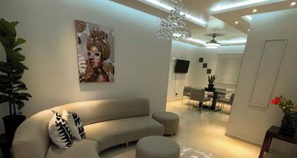 3-bedroom apartment in peaceful San Francisco de MacorĂs with AC