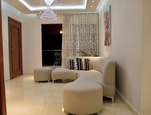 3-bedroom apartment in peaceful San Francisco de Macorís with AC