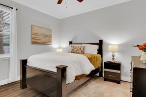 13 soverom, wi-fi og sengetøy