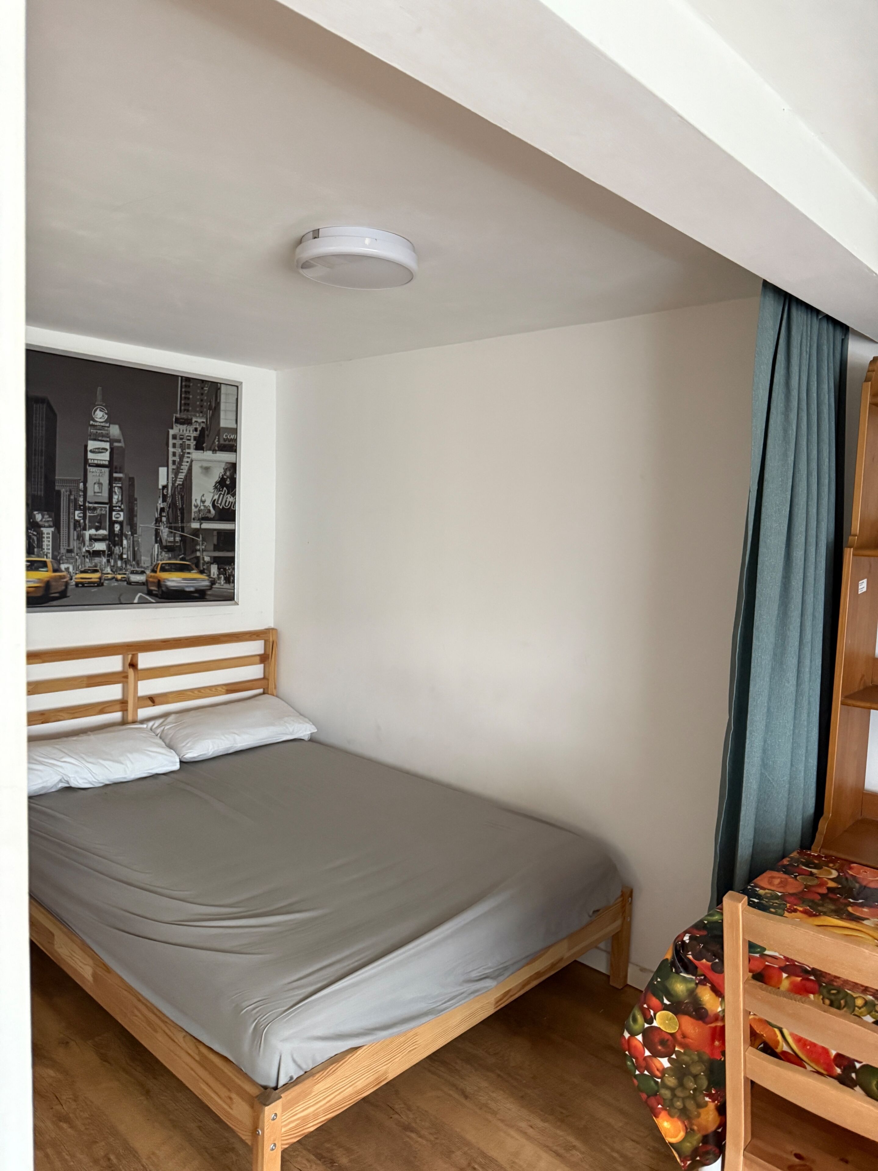 WiFi、ベッドシーツ