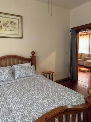 4 多间卧室、上网接入、床单