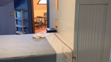 4 chambres, accès à Internet, literie fournie