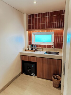 Minibar