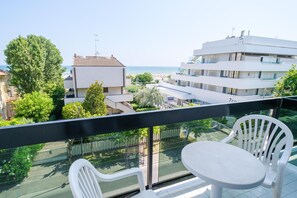 Down duvets, in-room safe, desk, blackout curtains - Hotel Carlton (Riccione)